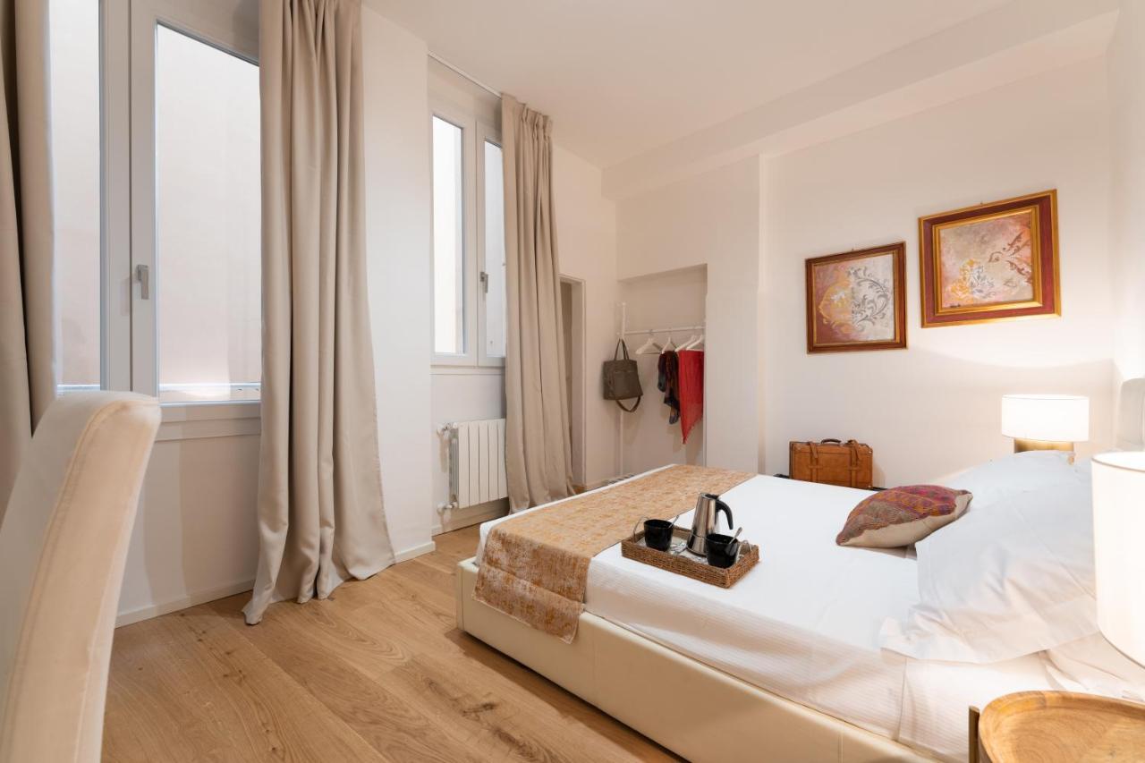 Accademia - Flo Apartments Флоренция Экстерьер фото