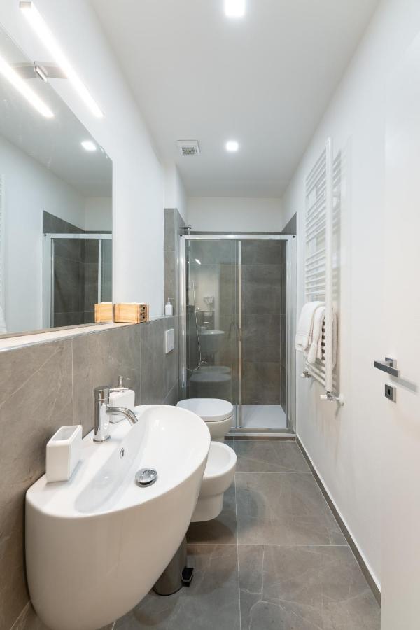 Accademia - Flo Apartments Флоренция Экстерьер фото