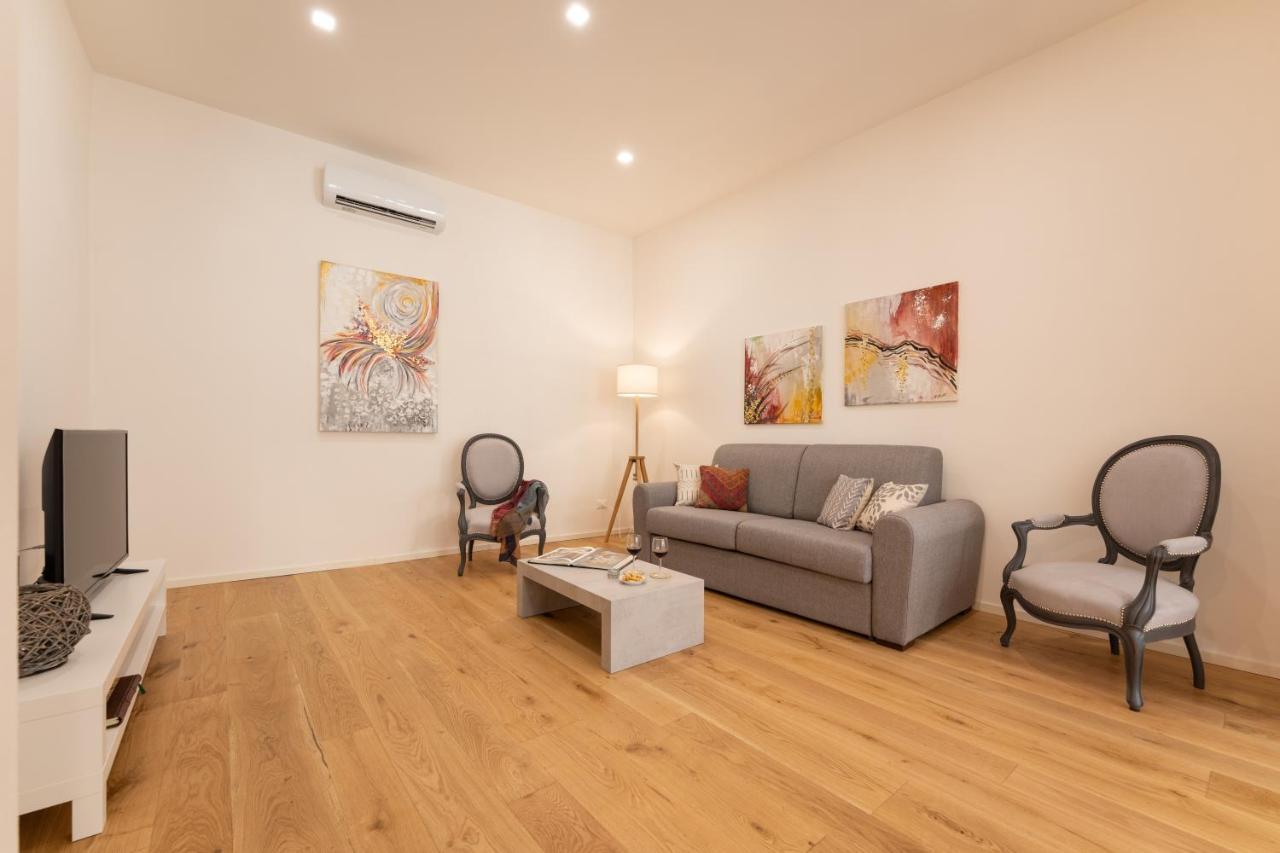 Accademia - Flo Apartments Флоренция Экстерьер фото