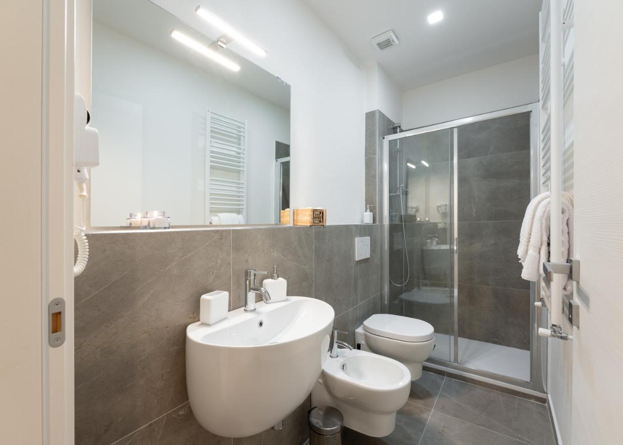 Accademia - Flo Apartments Флоренция Экстерьер фото